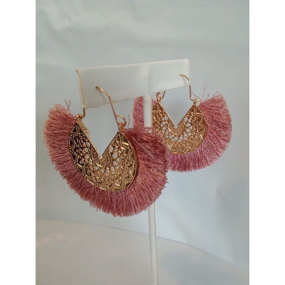 Pink Fringe w/Gold Metal Earrings - Picture 2 of 7